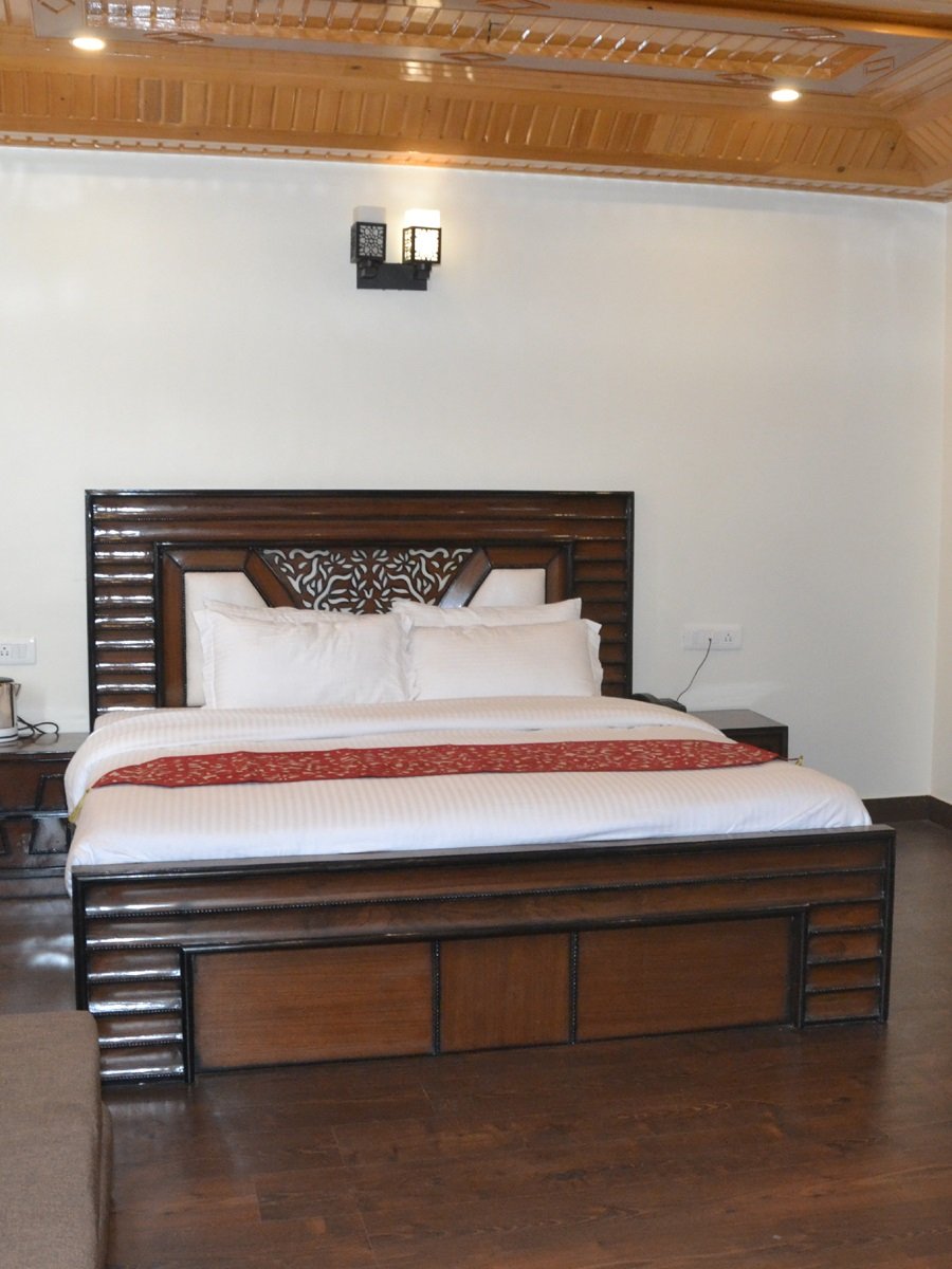 The Premium By Dusk N Dawn